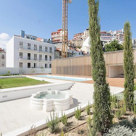 Flh Mouraria Art Apartment With Pool Lisbon Exterior photo