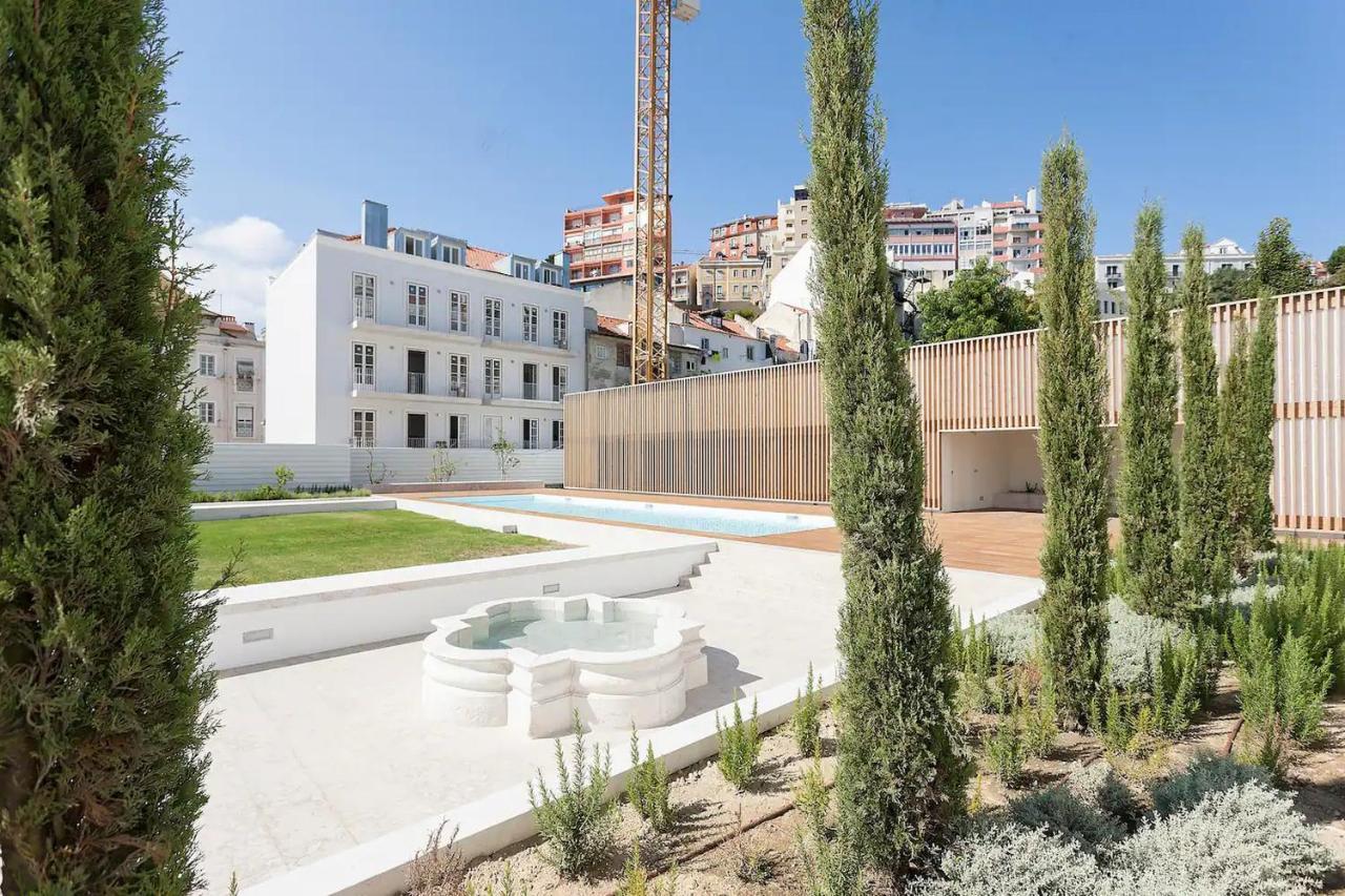 Flh Mouraria Art Apartment With Pool Lisbon Exterior photo